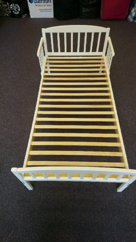 kiddicare toddler bed